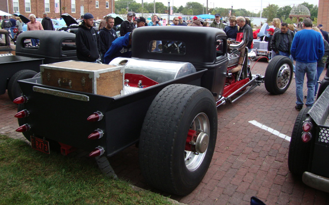 Odd rod truck rear